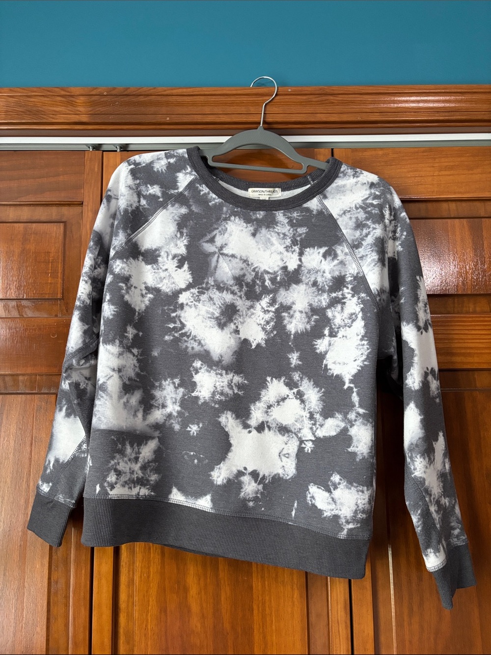 Grayson Threads Gray and White Tie-Dye Crewneck Sweater